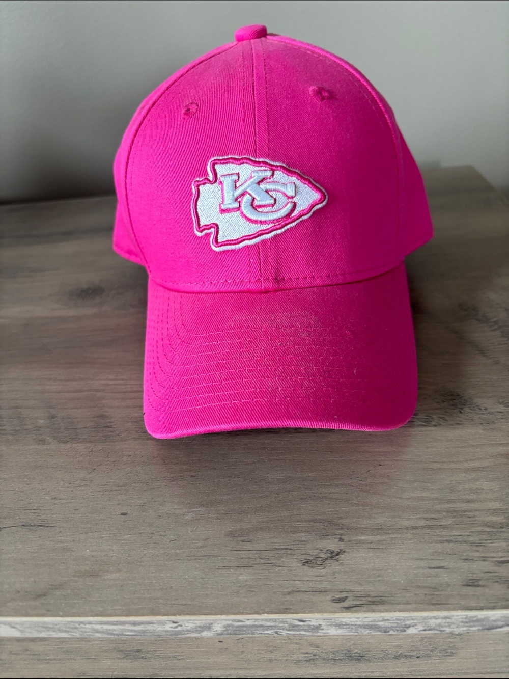 Girls NFL Chiefs Hat Size 7-16 NWOT
